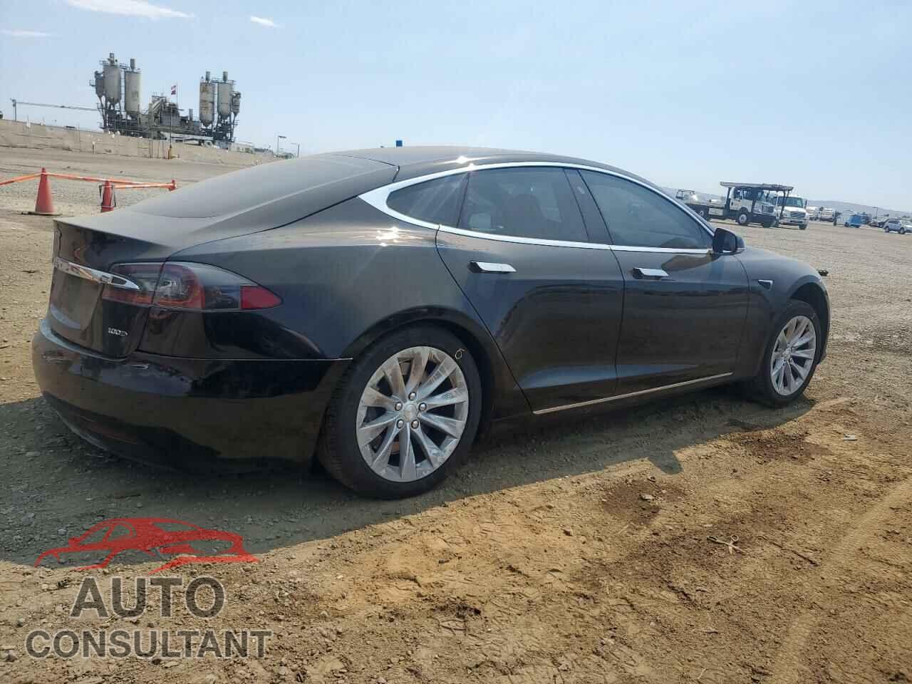 TESLA MODEL S 2017 - 5YJSA1E23HF224348