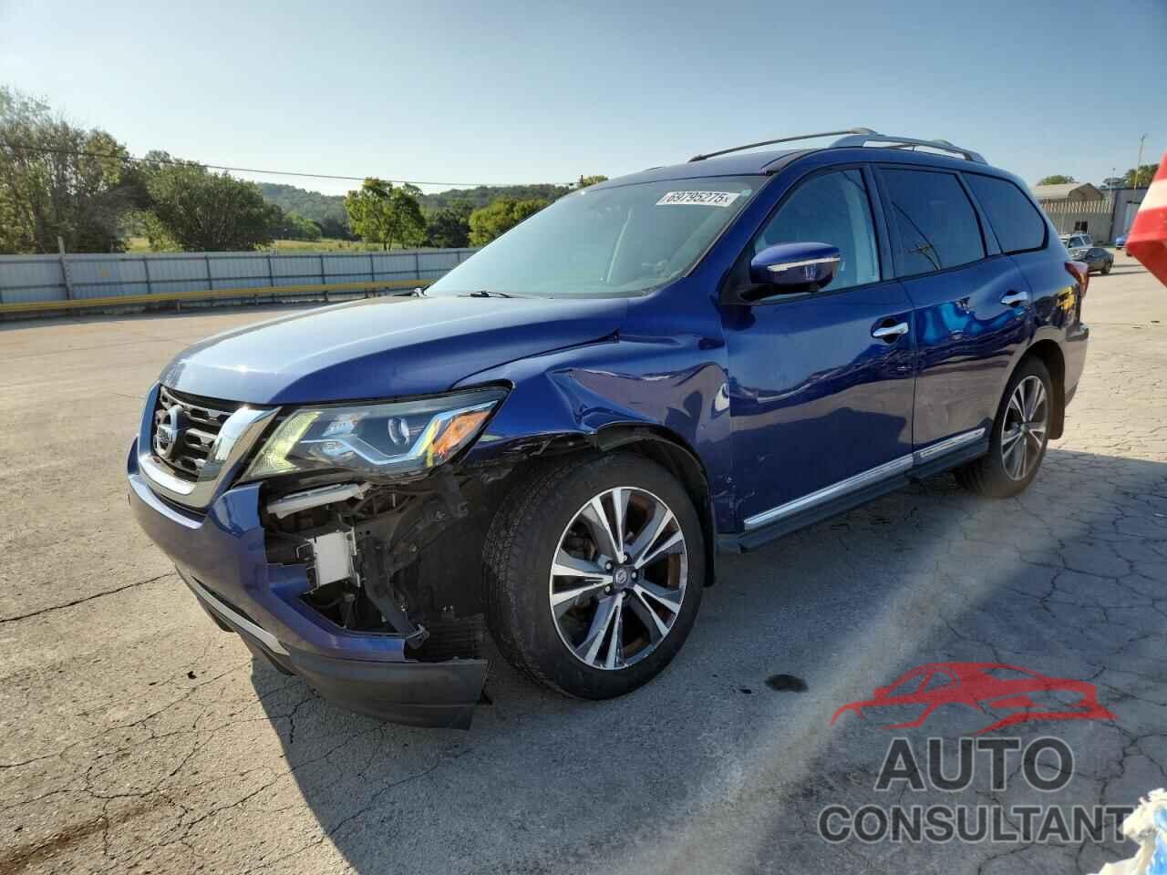NISSAN PATHFINDER 2017 - 5N1DR2MM8HC645193