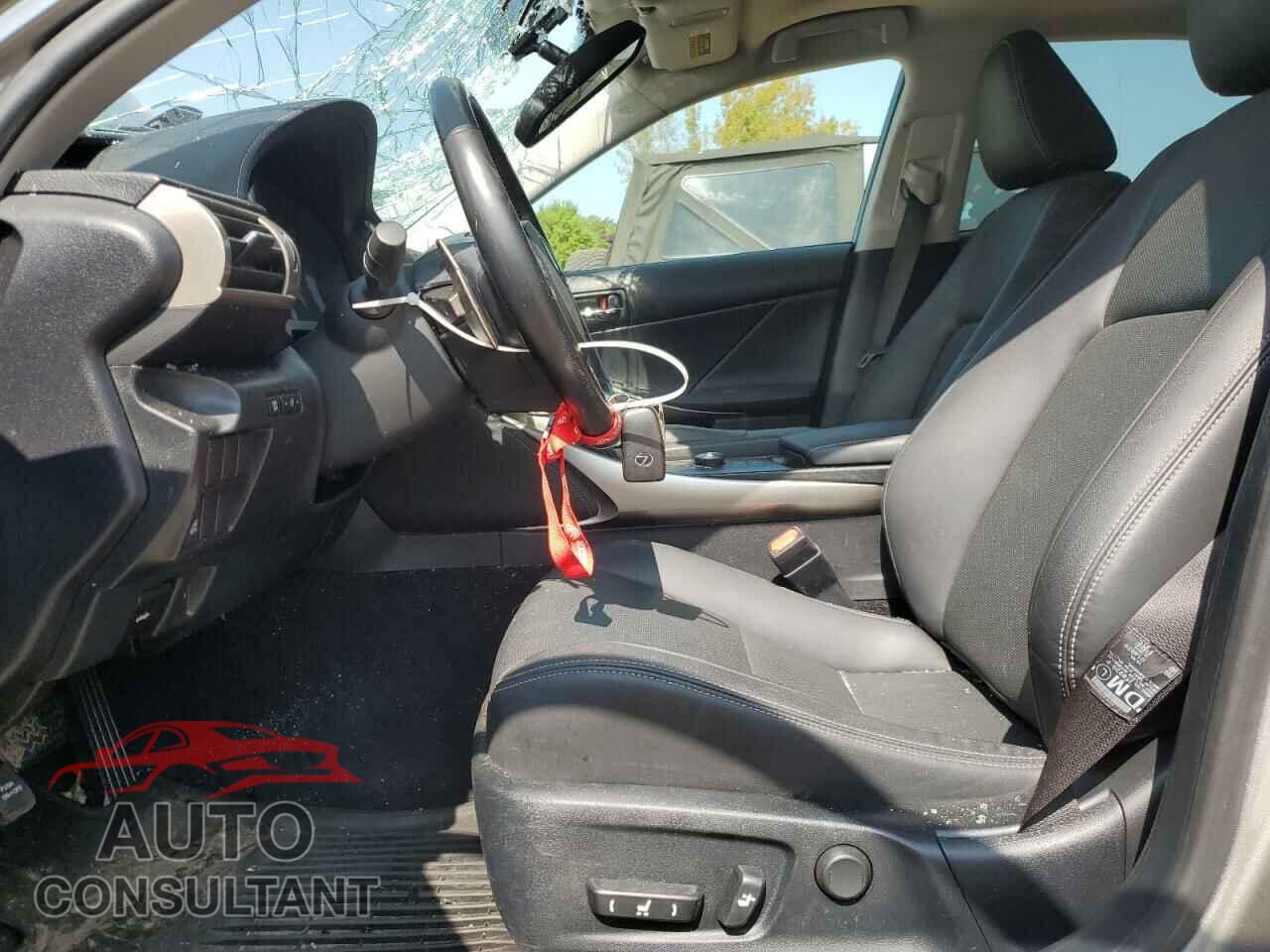 LEXUS IS 2016 - JTHCM1D21G5014486