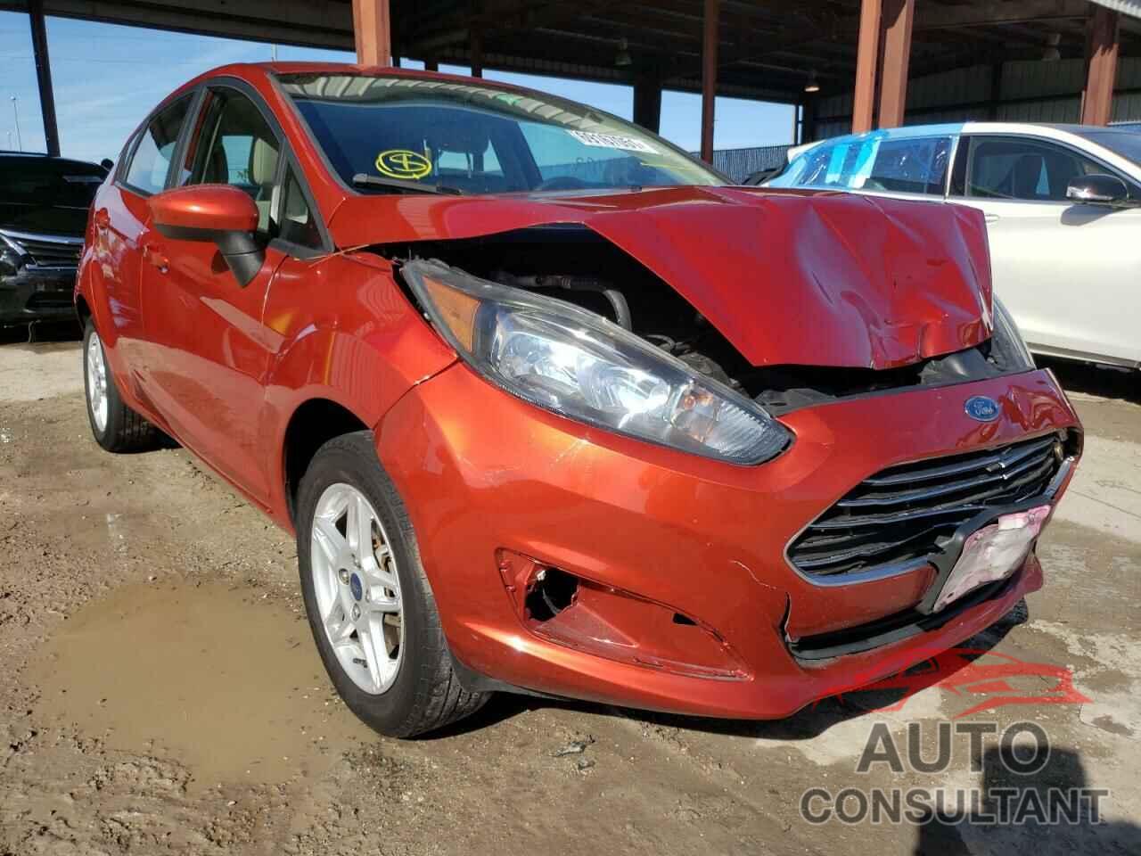 FORD FIESTA 2018 - 3FADP4EJ4JM129837