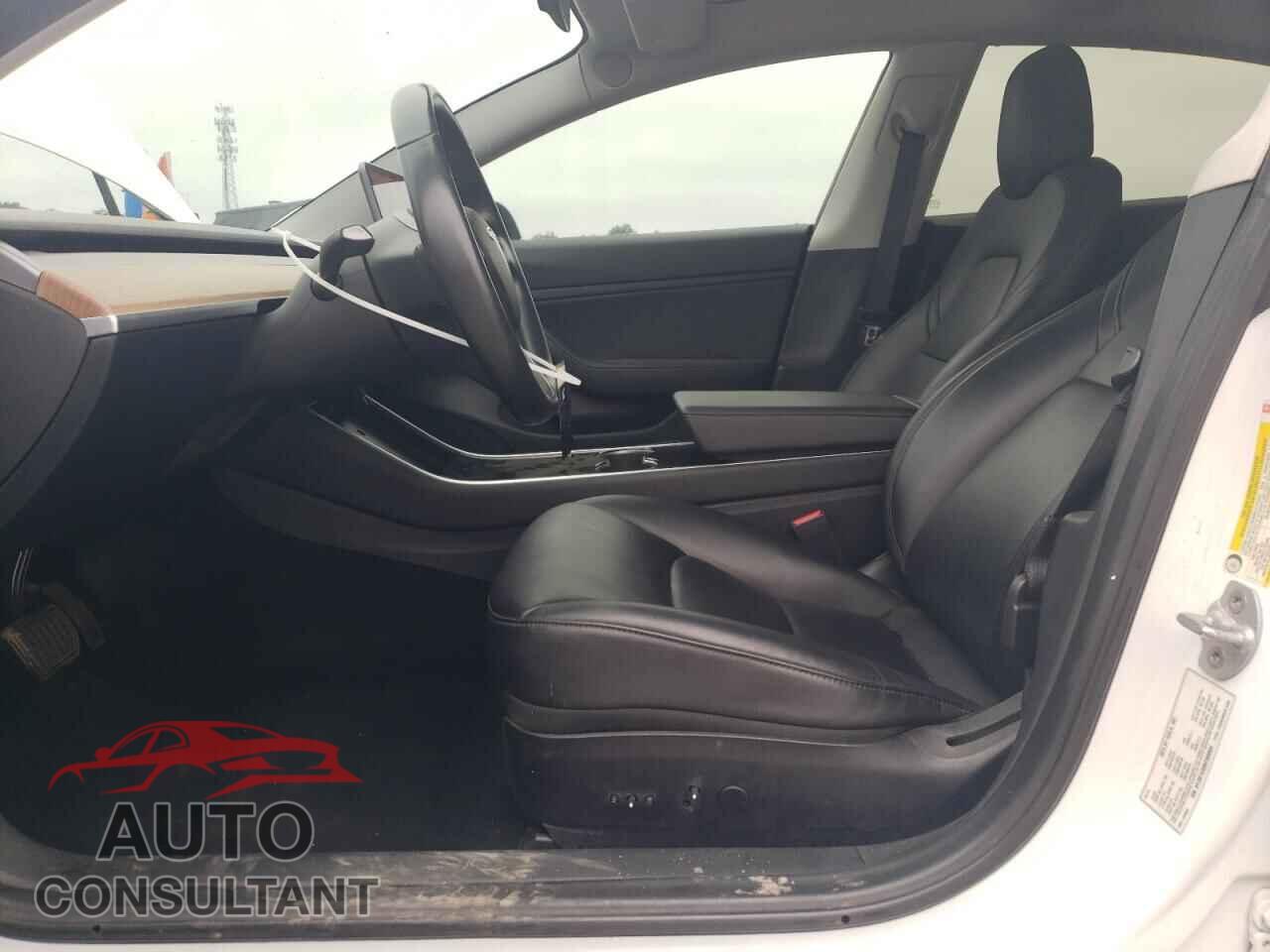 TESLA MODEL 3 2019 - 5YJ3E1EA9KF309928