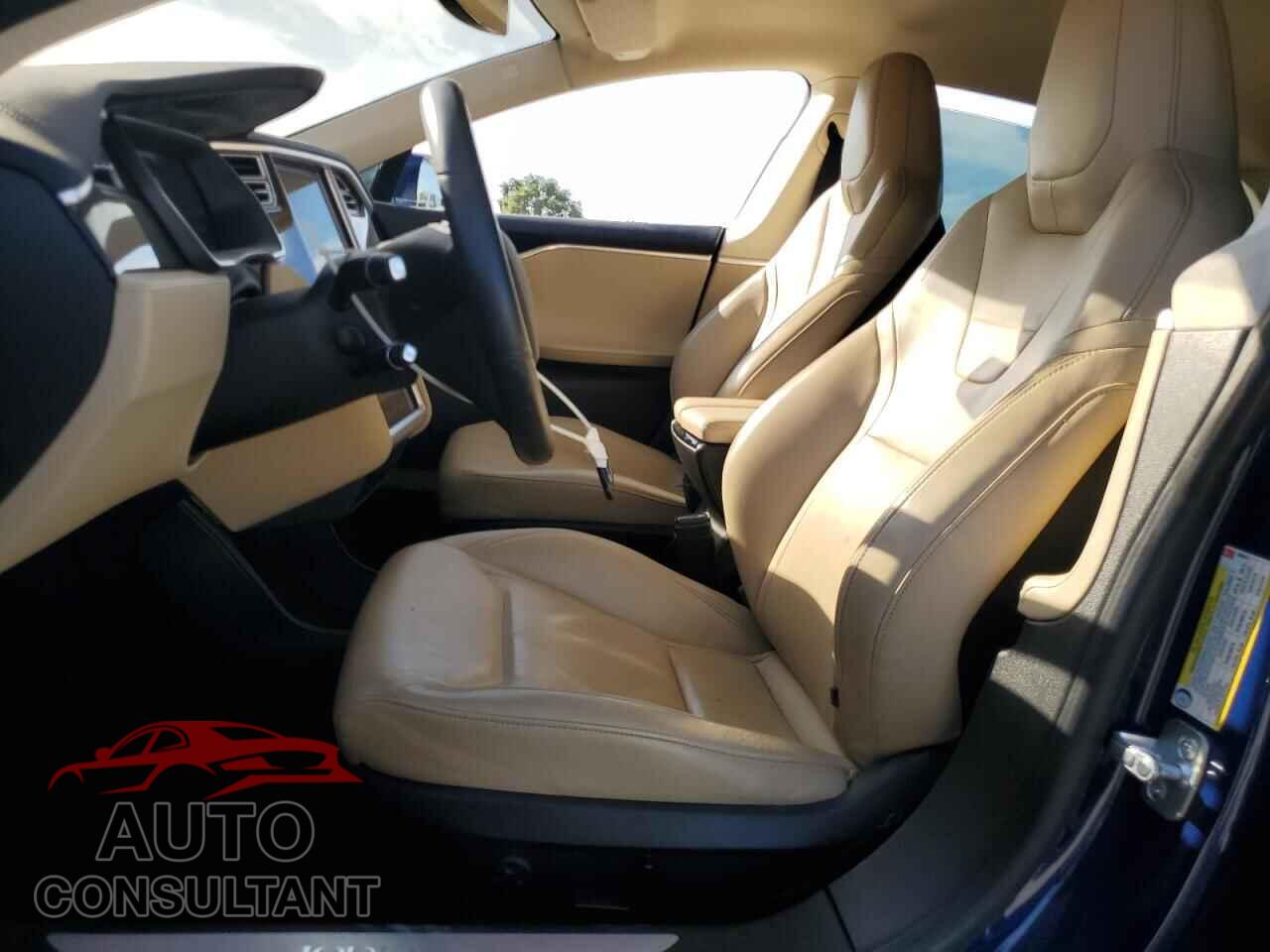 TESLA MODEL S 2015 - 5YJSA1S24FF086031