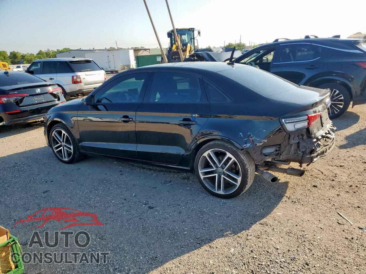 AUDI A3 2017 - WAUAUGFFXH1028520