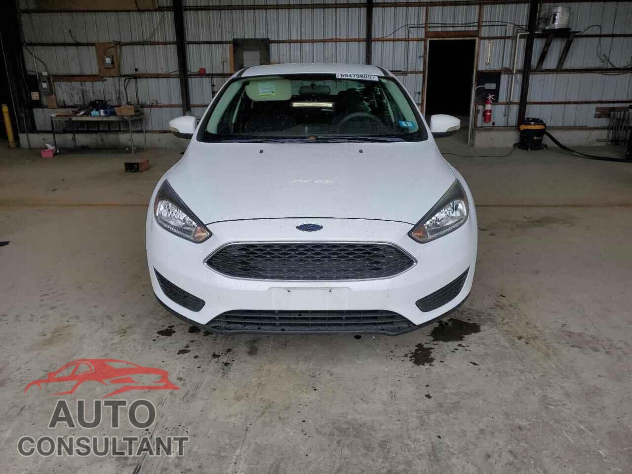 FORD FOCUS 2017 - 1FADP3F21HL250693