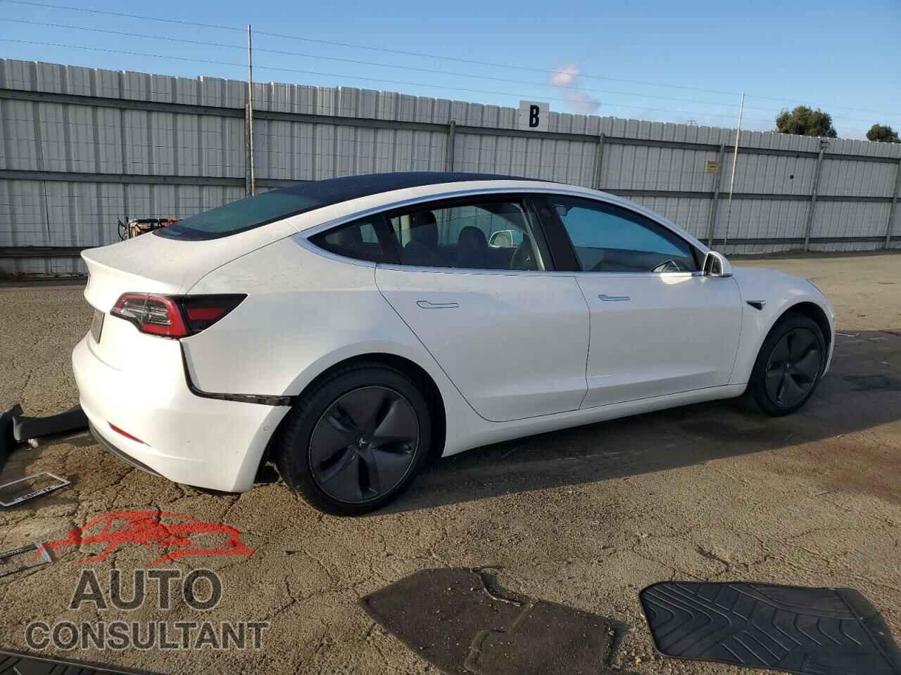 TESLA MODEL 3 2020 - 5YJ3E1EA9LF706573