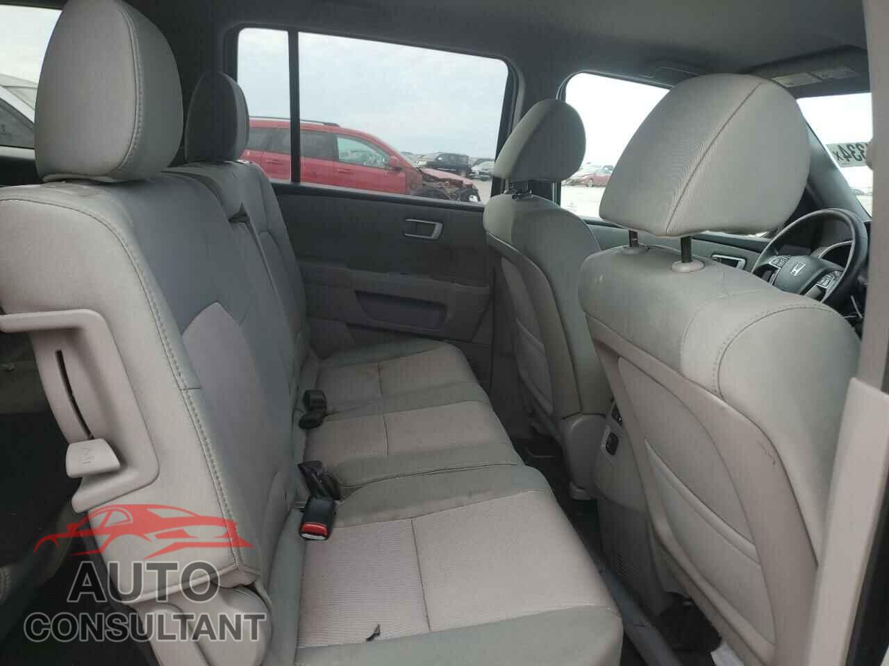 HONDA PILOT 2014 - 5FNYF3H47EB004792