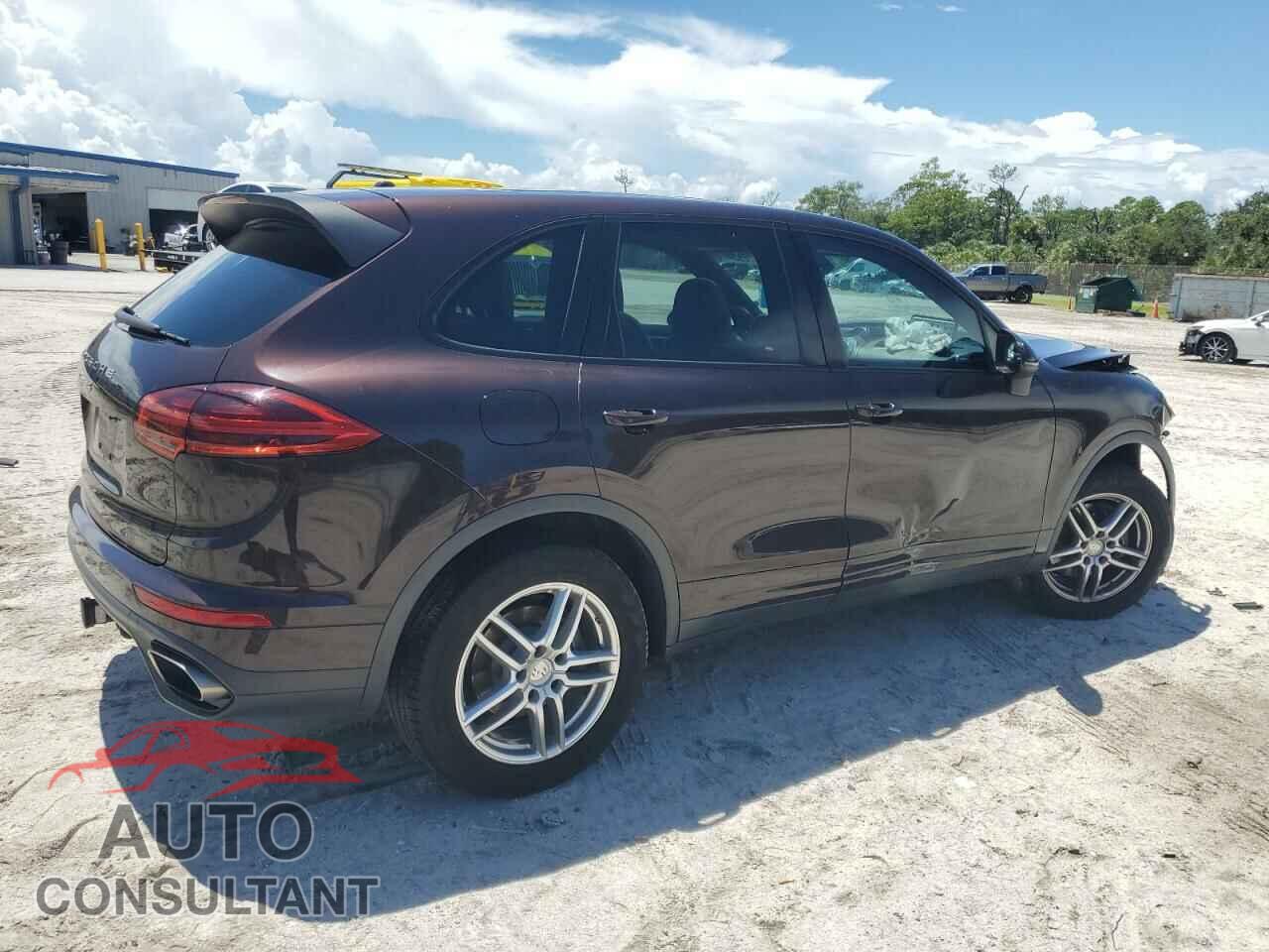 PORSCHE CAYENNE 2016 - WP1AA2A22GKA13973