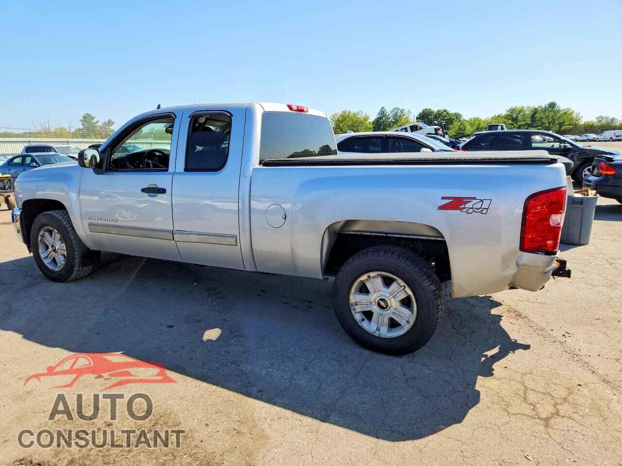 CHEVROLET SILVERADO 2013 - 1GCRKSE78DZ275829