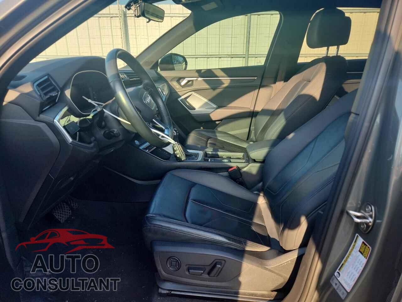 AUDI Q3 2020 - WA1DECF36L1114079