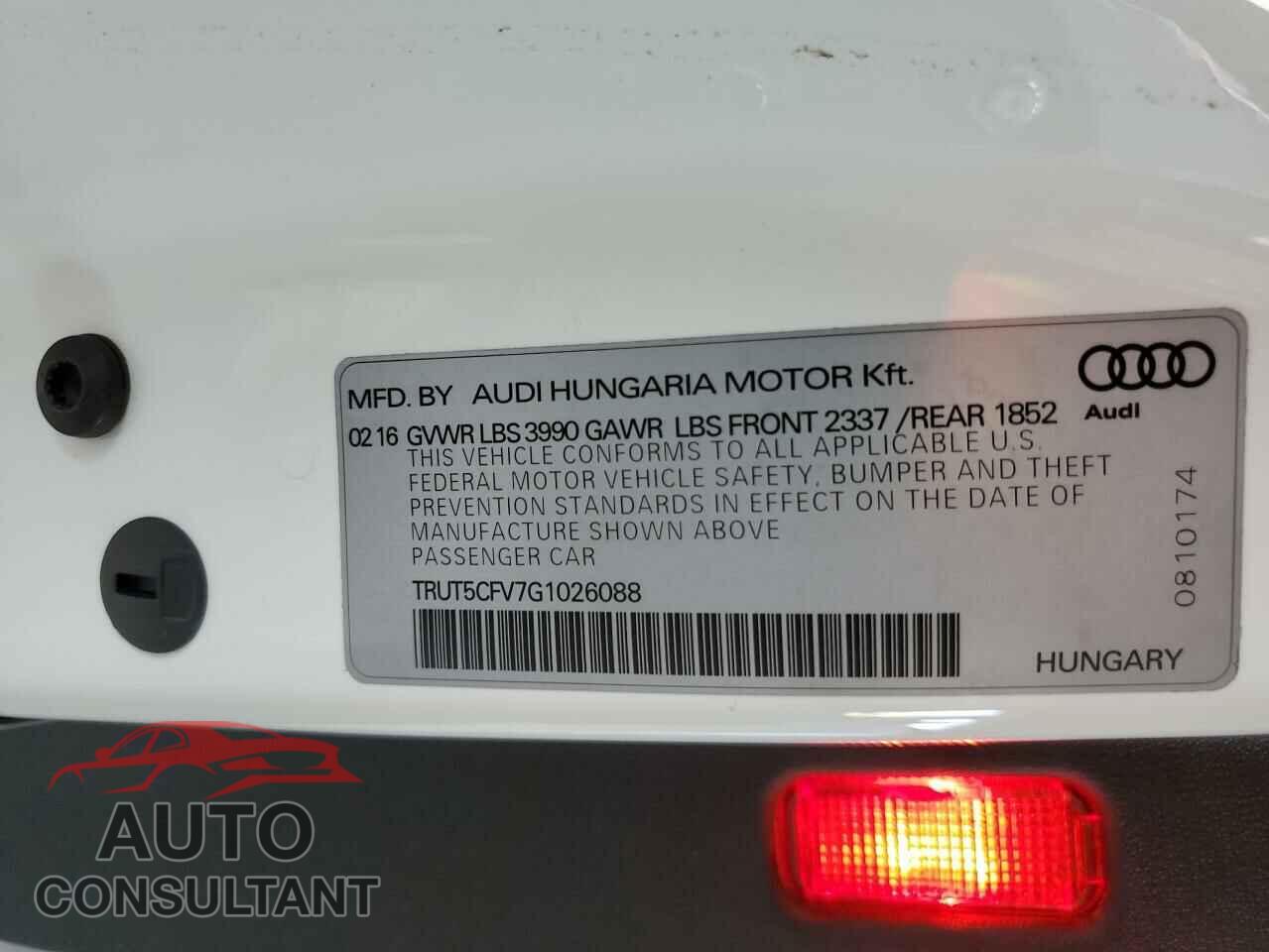 AUDI TT 2016 - TRUT5CFV7G1026088