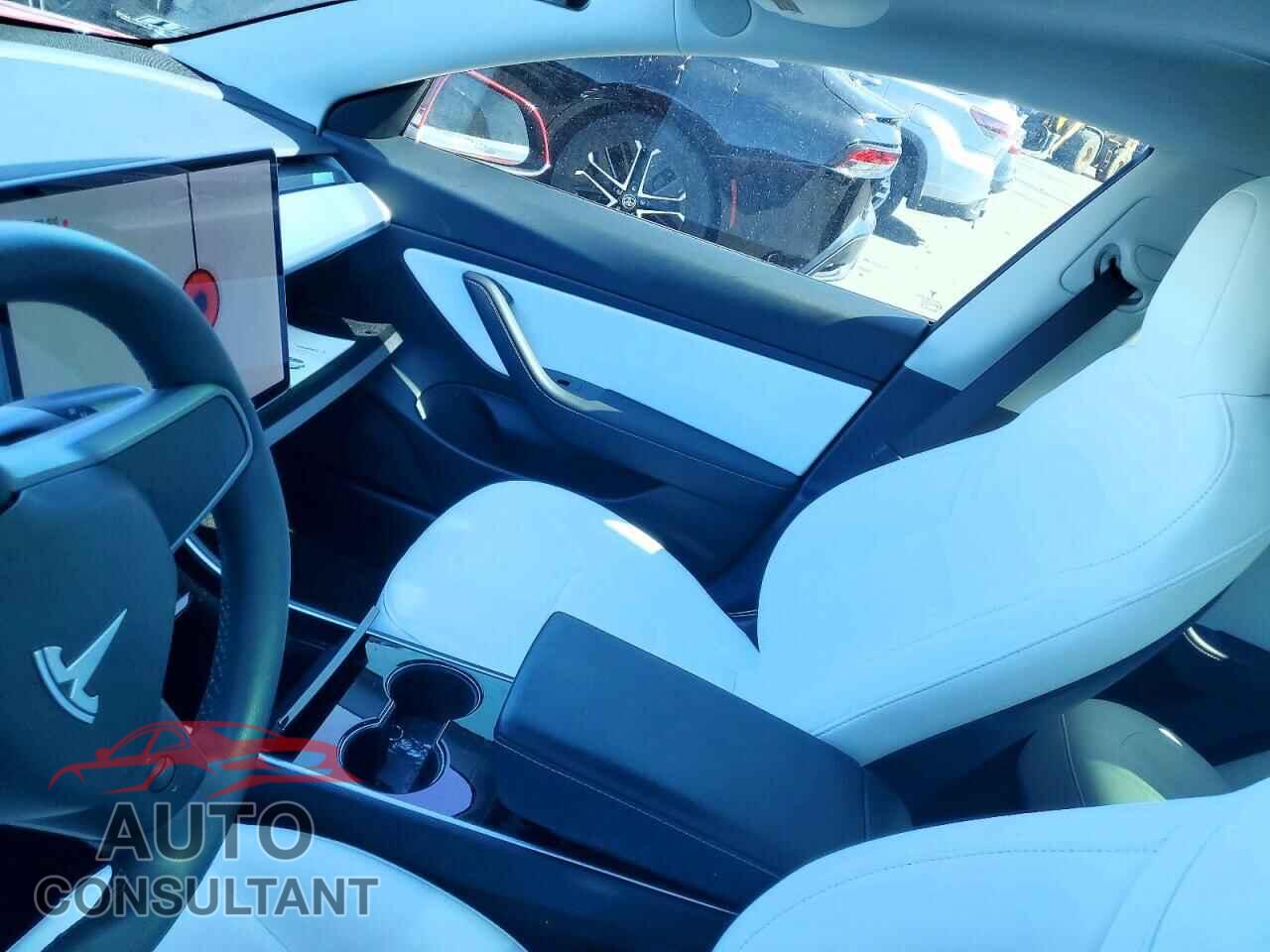 TESLA MODEL 3 2020 - 5YJ3E1EA4LF806810