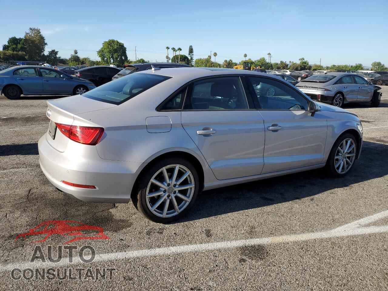 AUDI A3 2016 - WAUA7GFF7G1051467