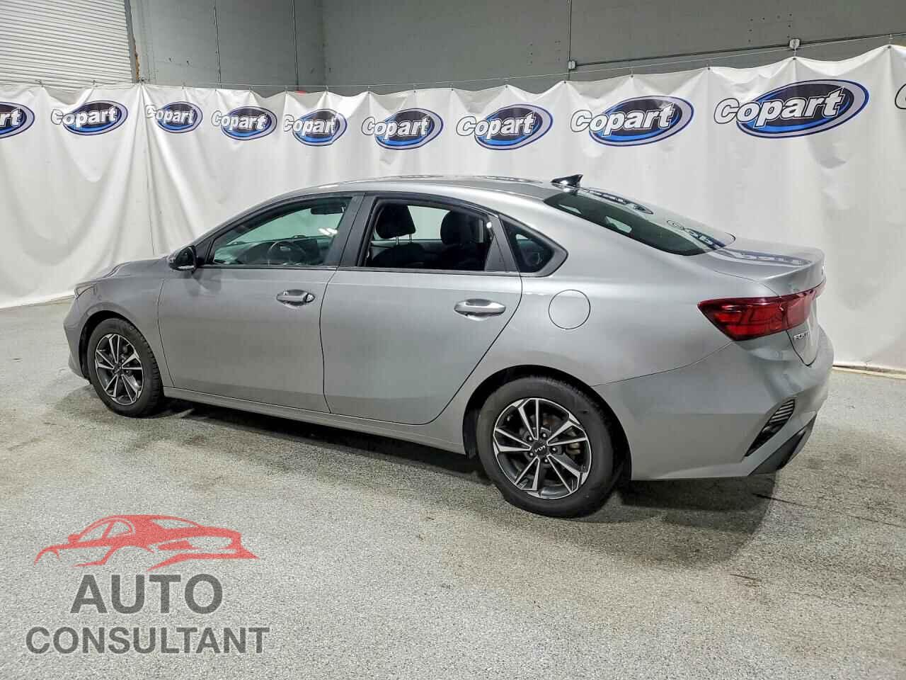 KIA FORTE 2023 - 3KPF24AD4PE621014