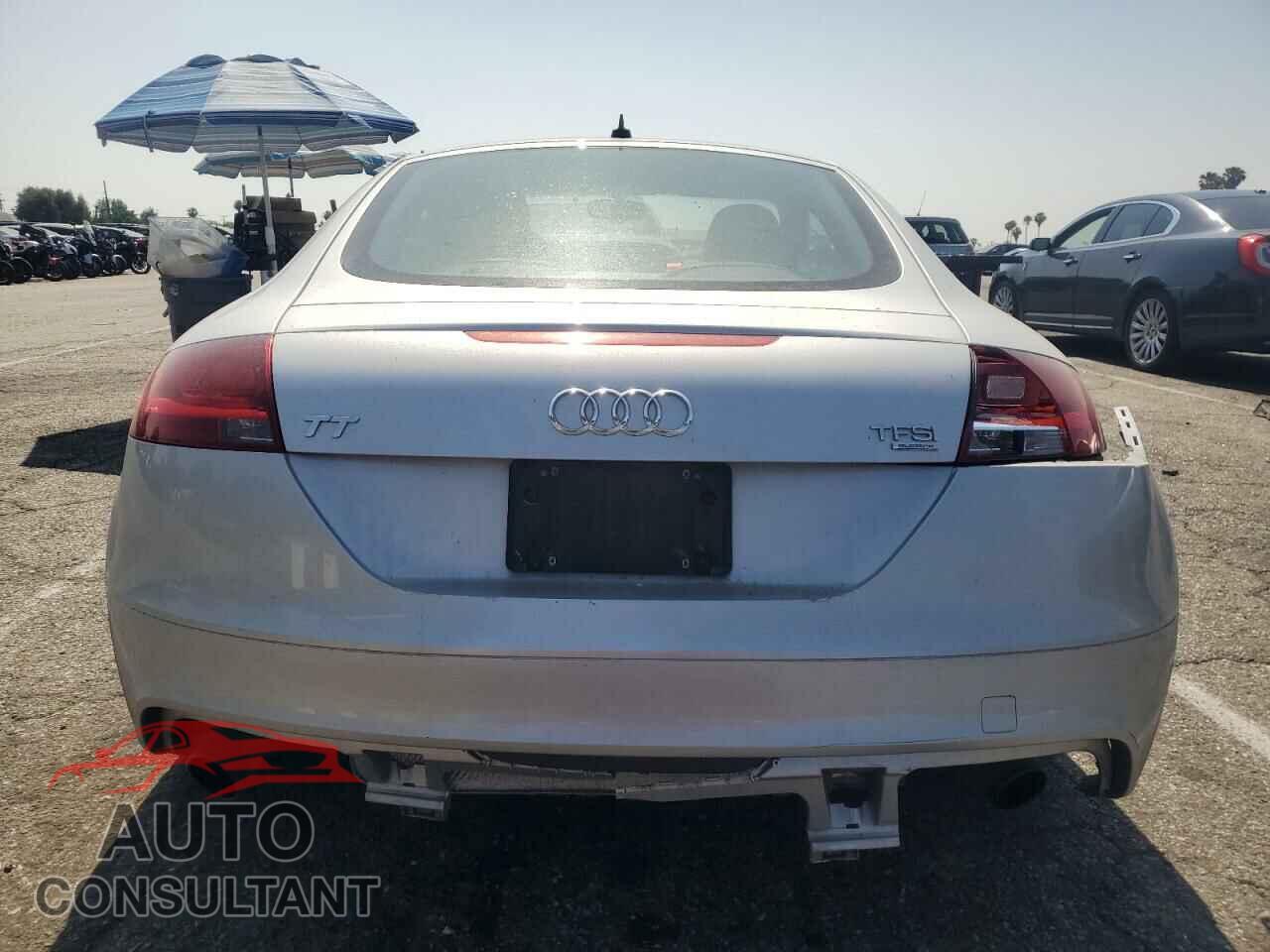 AUDI TT 2011 - TRUBFAFK3B1012104