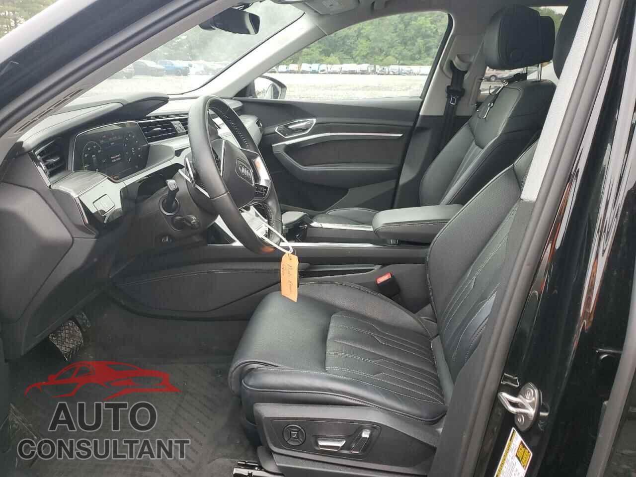 AUDI E-TRON 2021 - WA1VAAGE2MB004310