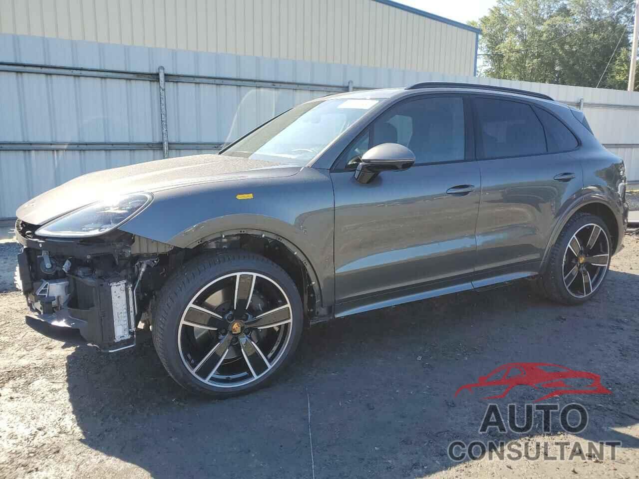 PORSCHE CAYENNE 2023 - WP1AG2AY5PDA18124