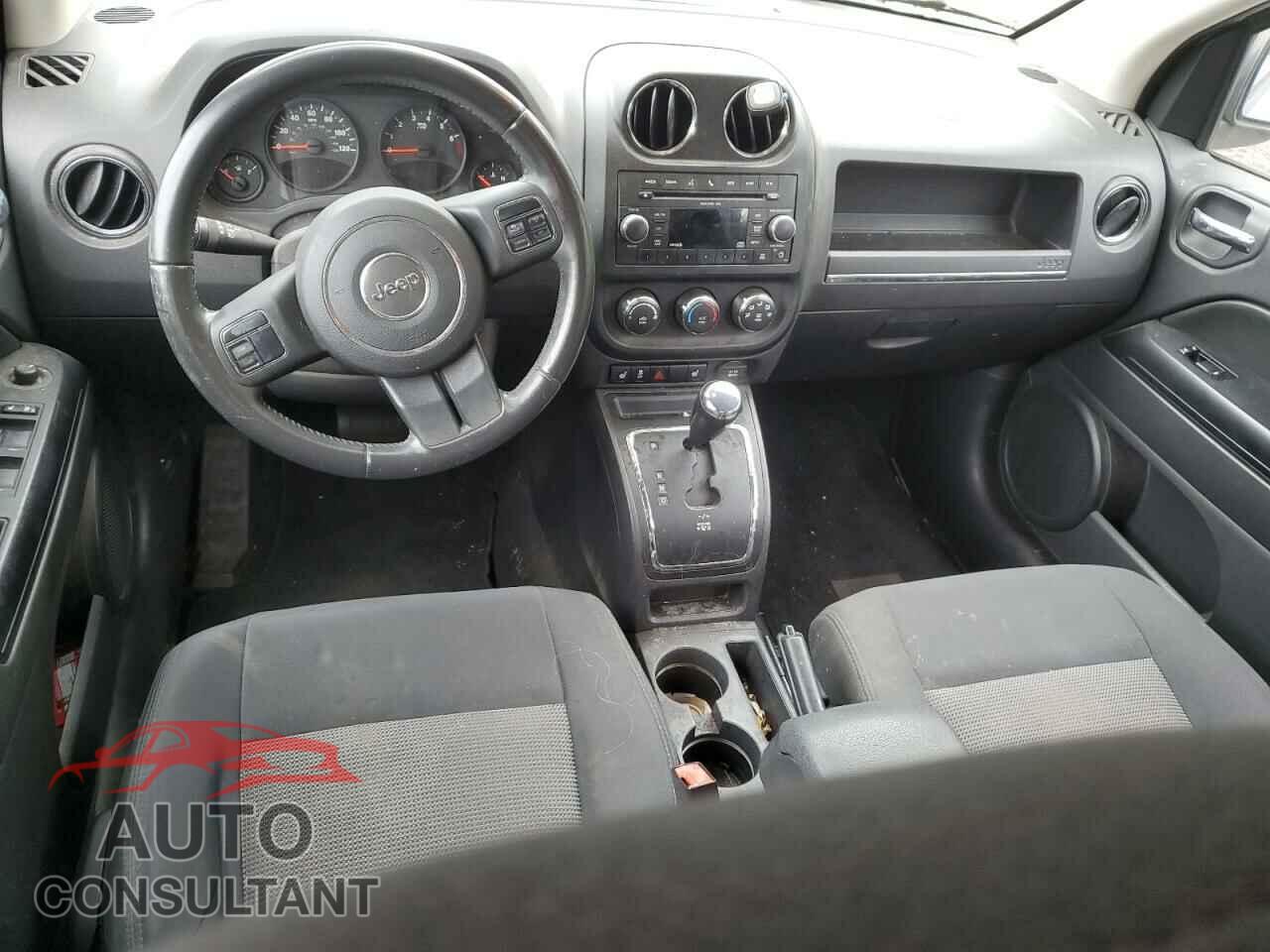 JEEP COMPASS 2011 - 1J4NF1FB2BD197343