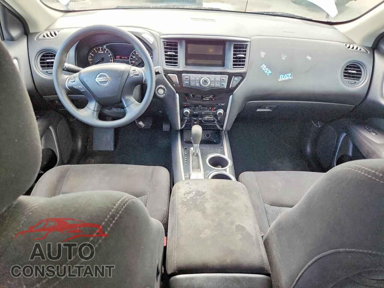 NISSAN PATHFINDER 2013 - 5N1AR2MN6DC689764