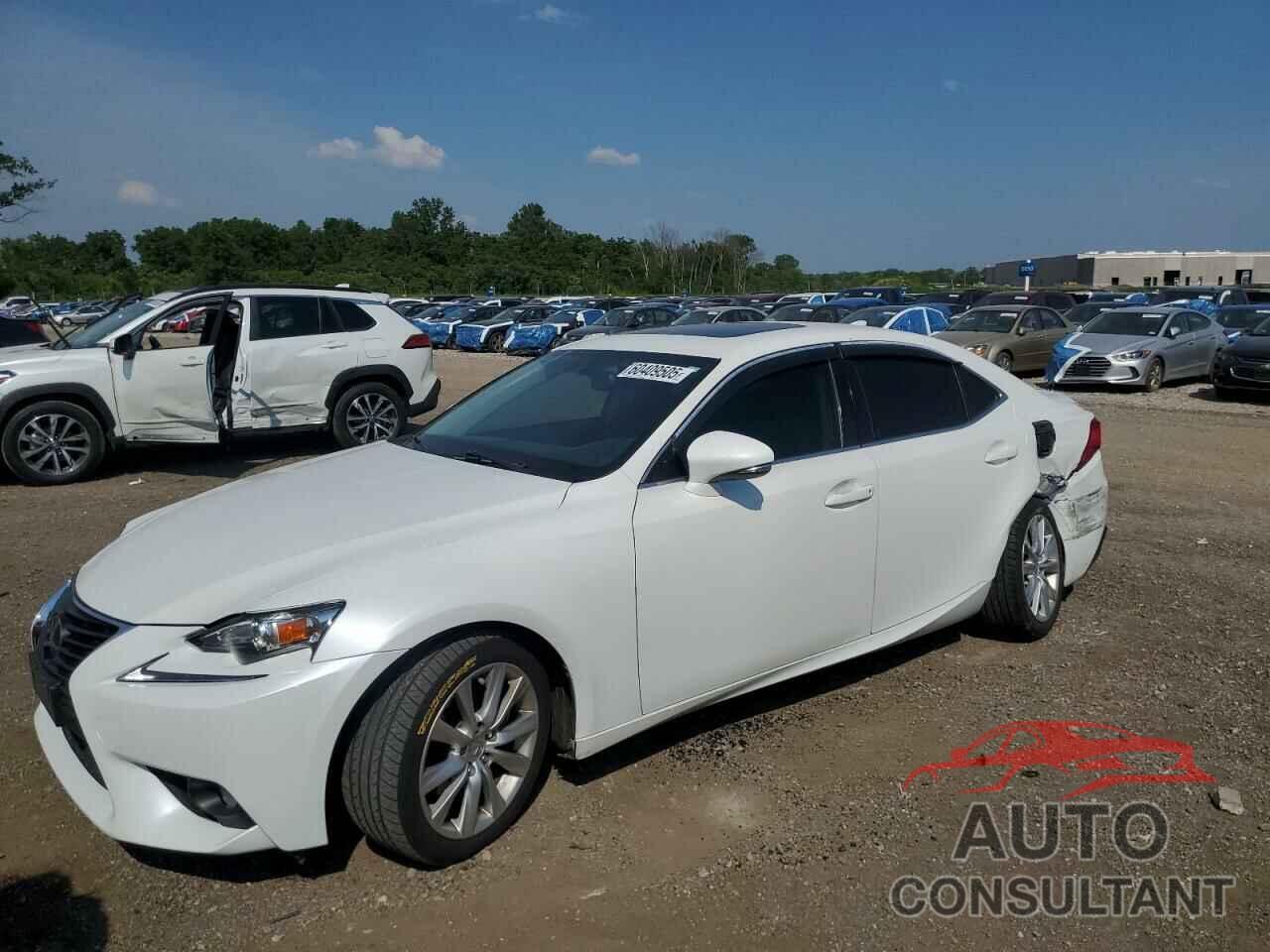 LEXUS IS 2014 - JTHBF1D20E5033372