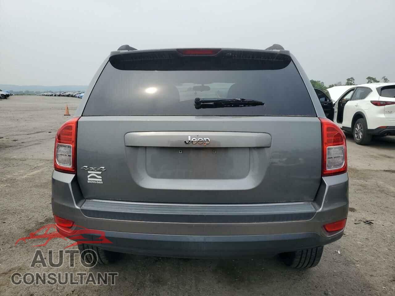 JEEP COMPASS 2011 - 1J4NF1FBXBD258616