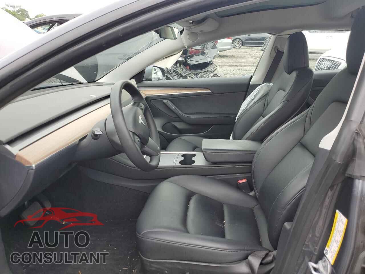 TESLA MODEL 3 2023 - 5YJ3E1EA0PF673646