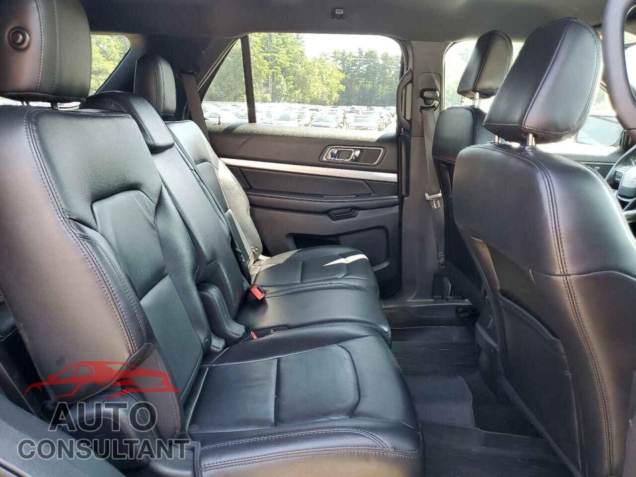 FORD EXPLORER 2018 - 1FM5K8D85JGB94639