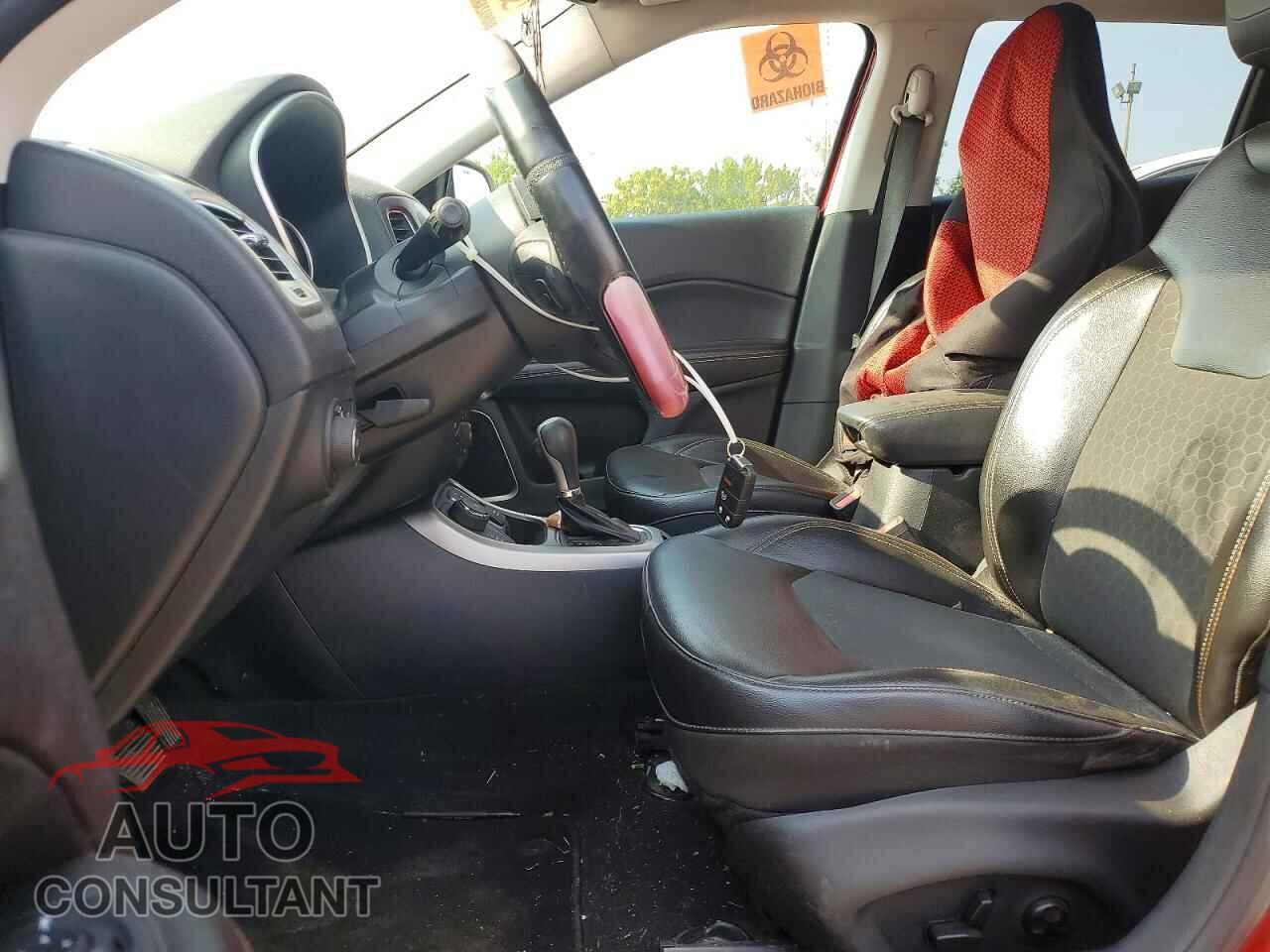 JEEP COMPASS 2018 - 3C4NJDBBXJT115279