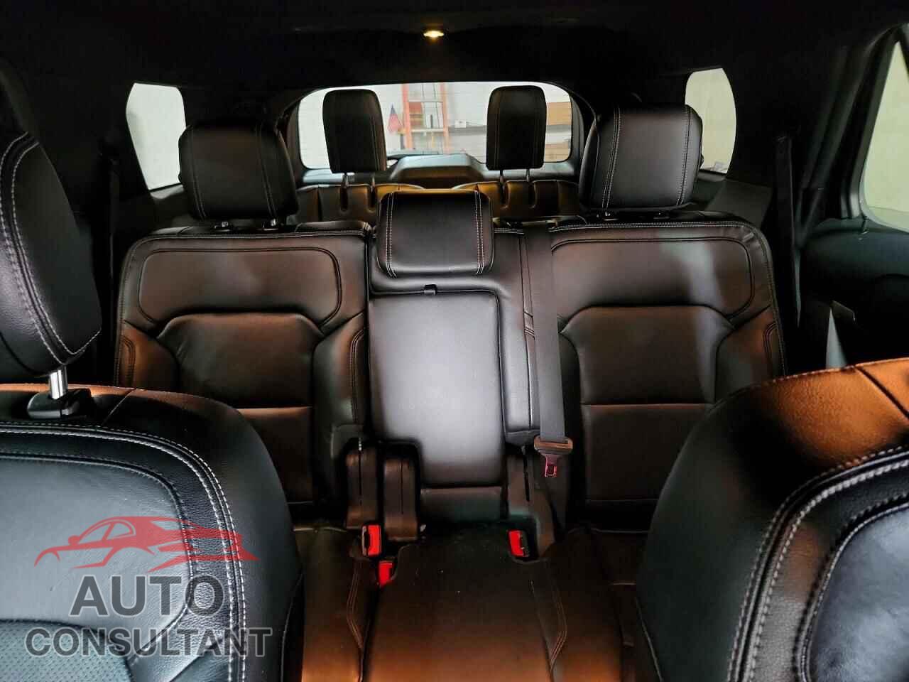 FORD EXPLORER 2016 - 1FM5K8F8XGGA05201
