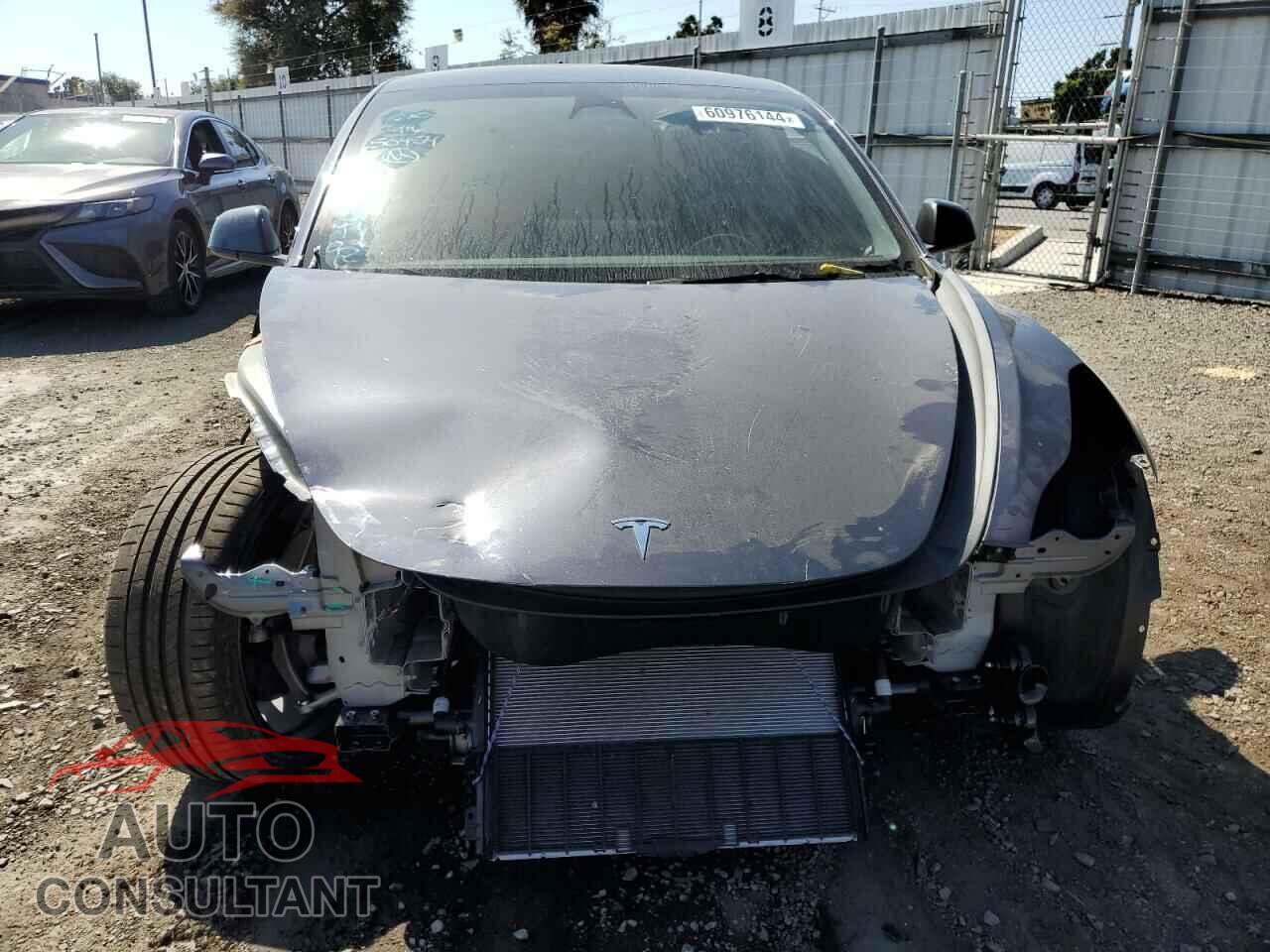 TESLA MODEL 3 2023 - 5YJ3E1EC0PF696331