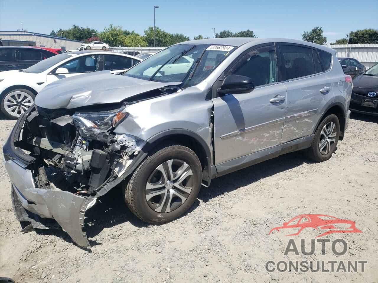 TOYOTA RAV4 2018 - 2T3BFREV9JW801619