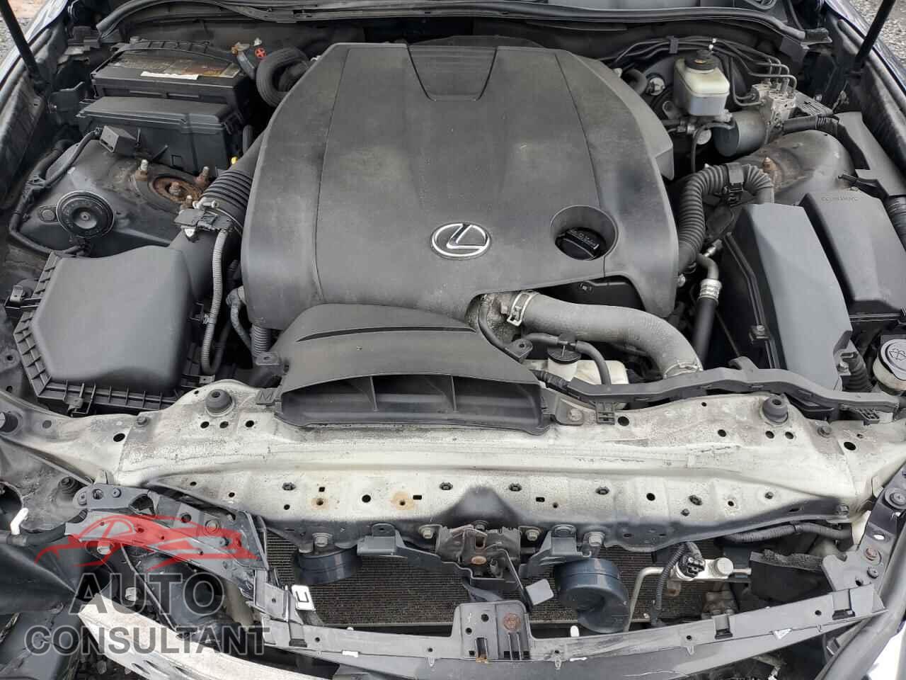 LEXUS IS 2014 - JTHCF1D2XE5008368