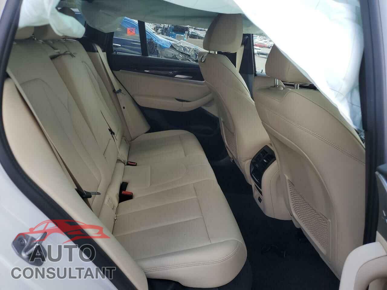 BMW X3 2021 - 5UXTY3C06M9H04158