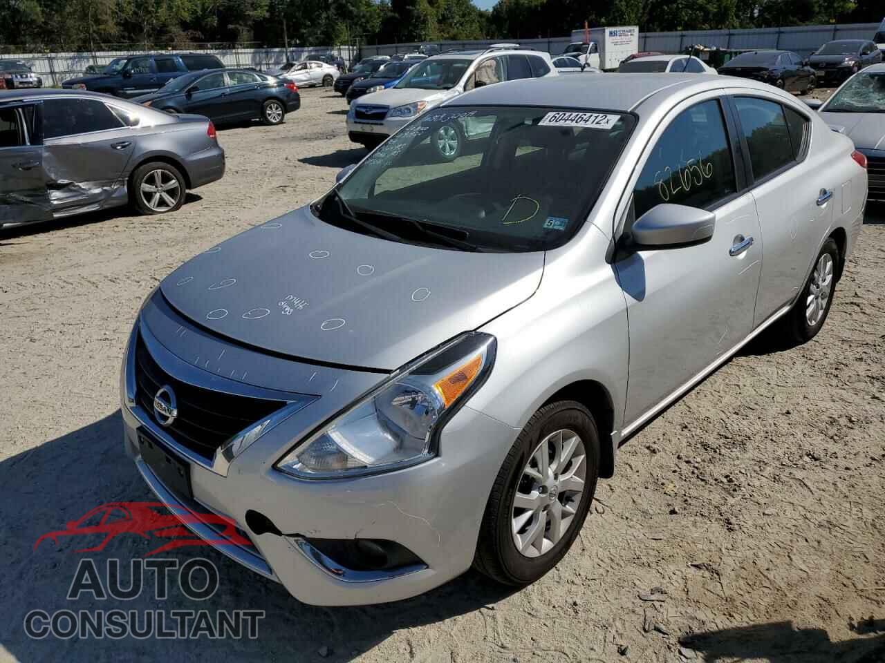 NISSAN VERSA 2017 - 3N1CN7AP3HL851648