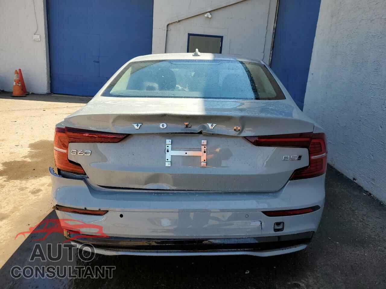 VOLVO S60 CORE 2024 - 7JRL12TK2RG321000