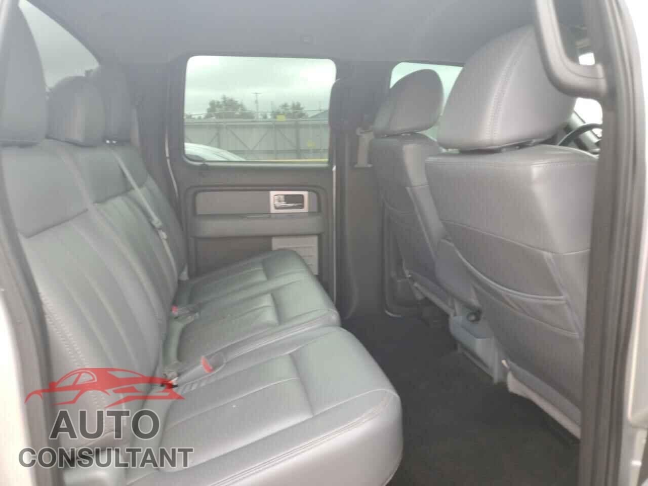 FORD F-150 2011 - 1FTFW1CF3BFA18720