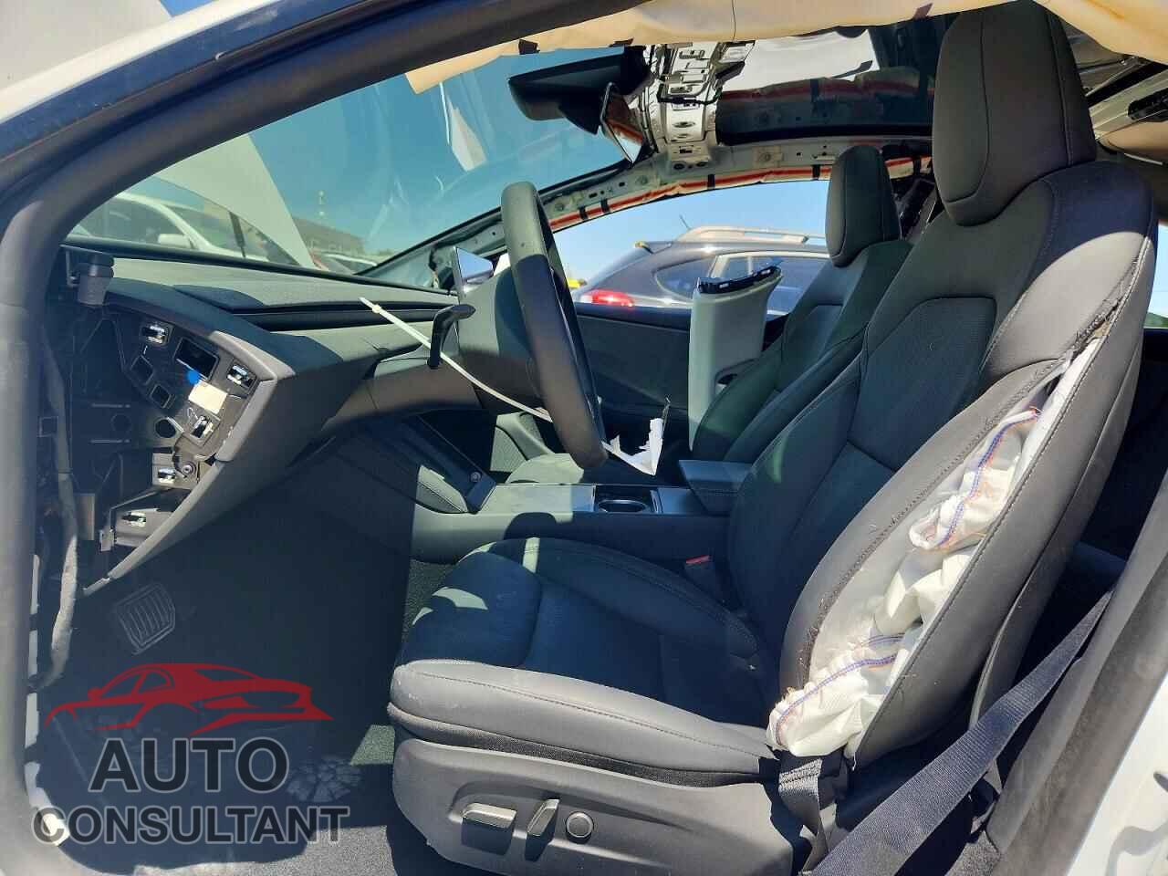 TESLA MODEL 3 2026 - 5YJ3E1EAXTF153335