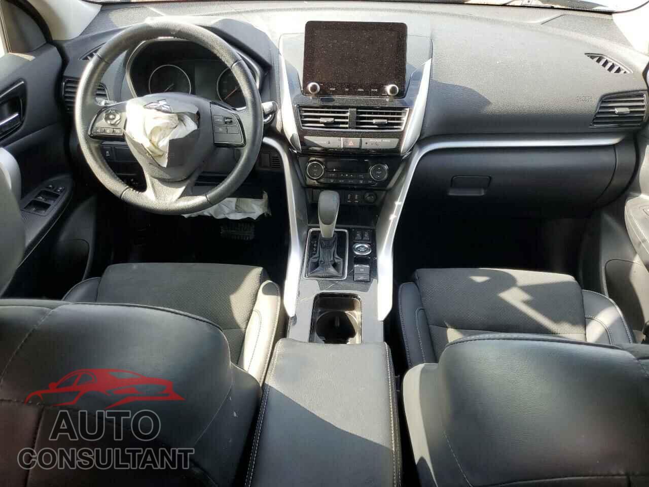 MITSUBISHI ECLIPSE 2023 - JA4ATWAA7PZ029078