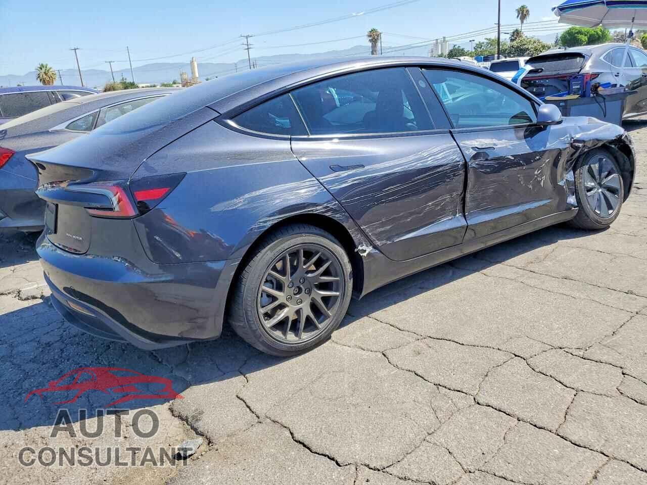 TESLA MODEL 3 2024 - 5YJ3E1EB5RF800774