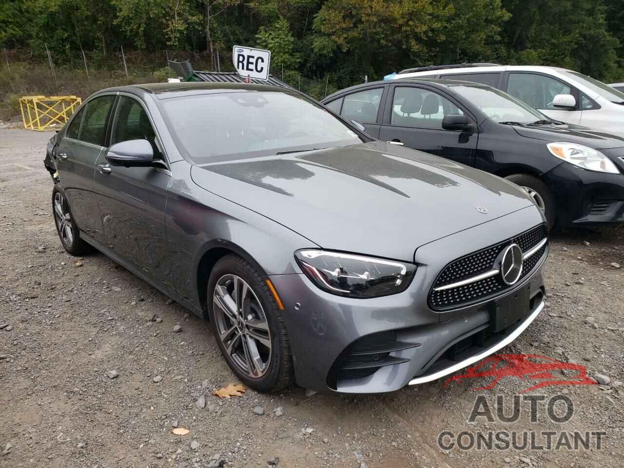 MERCEDES-BENZ E-CLASS 2021 - W1KZF8EB2MA926131