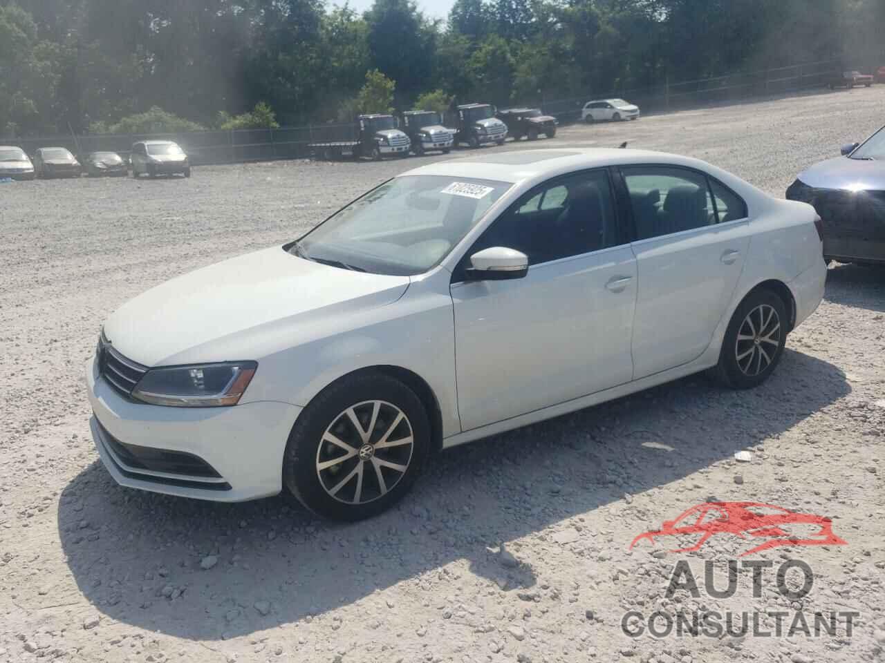 VOLKSWAGEN JETTA 2017 - 3VWDB7AJXHM287882