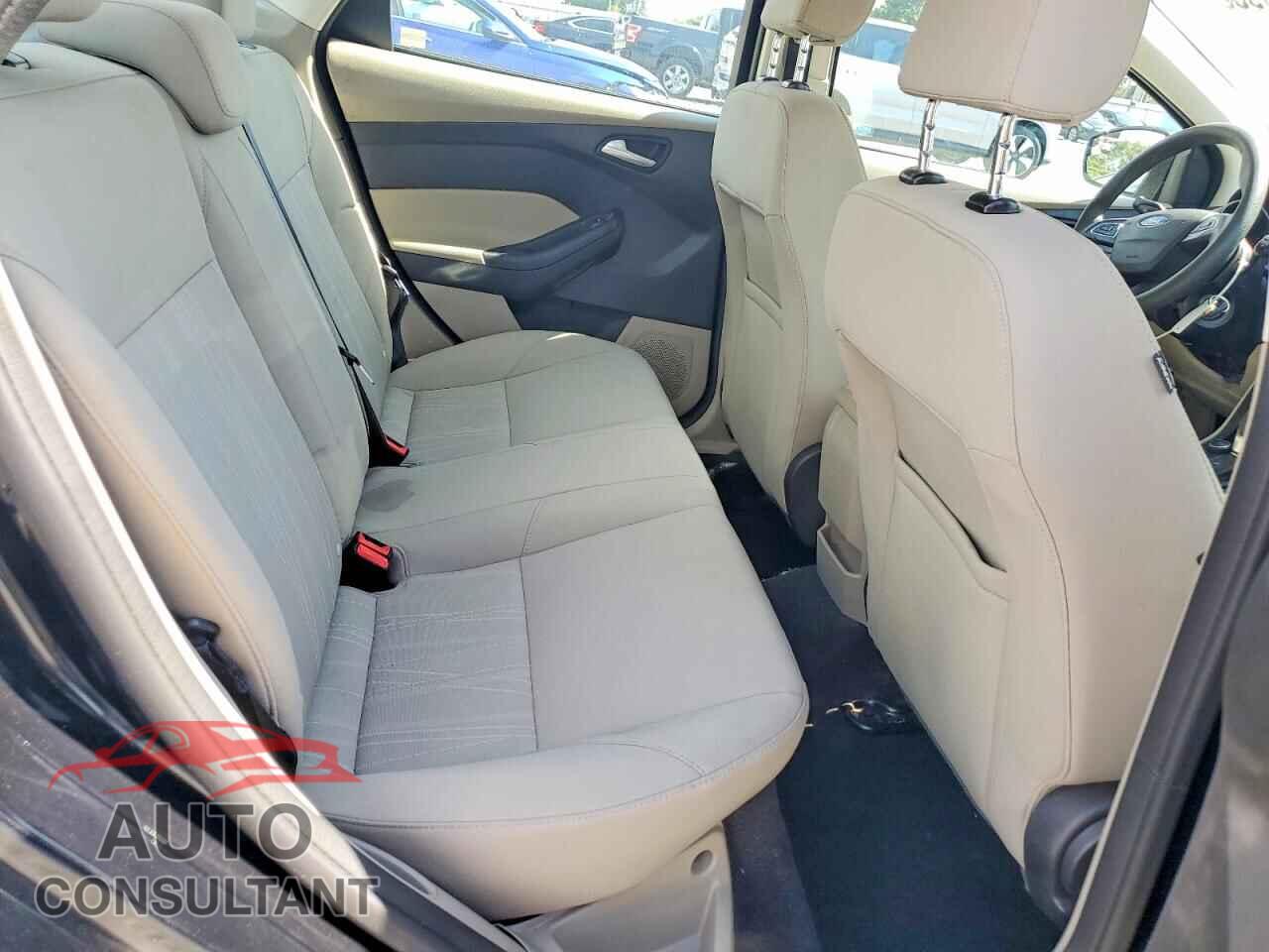 FORD ALL Models 2017 - 1FADP3F23HL256740