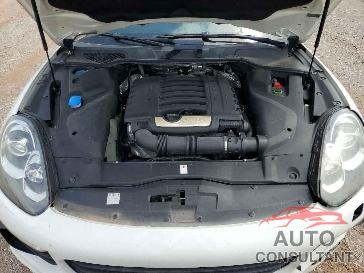 PORSCHE CAYENNE 2017 - WP1AA2A22HKA92370