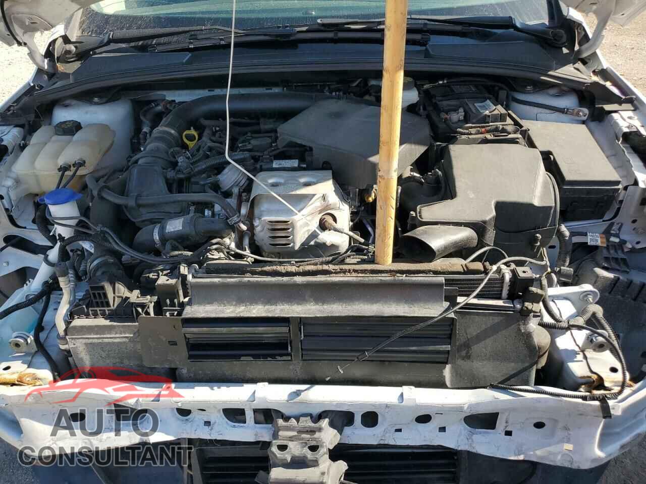 FORD FOCUS 2017 - 1FADP3FE8HL284169