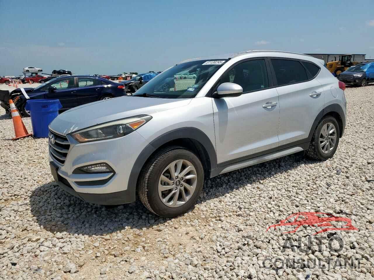 HYUNDAI TUCSON 2018 - KM8J33A46JU639875