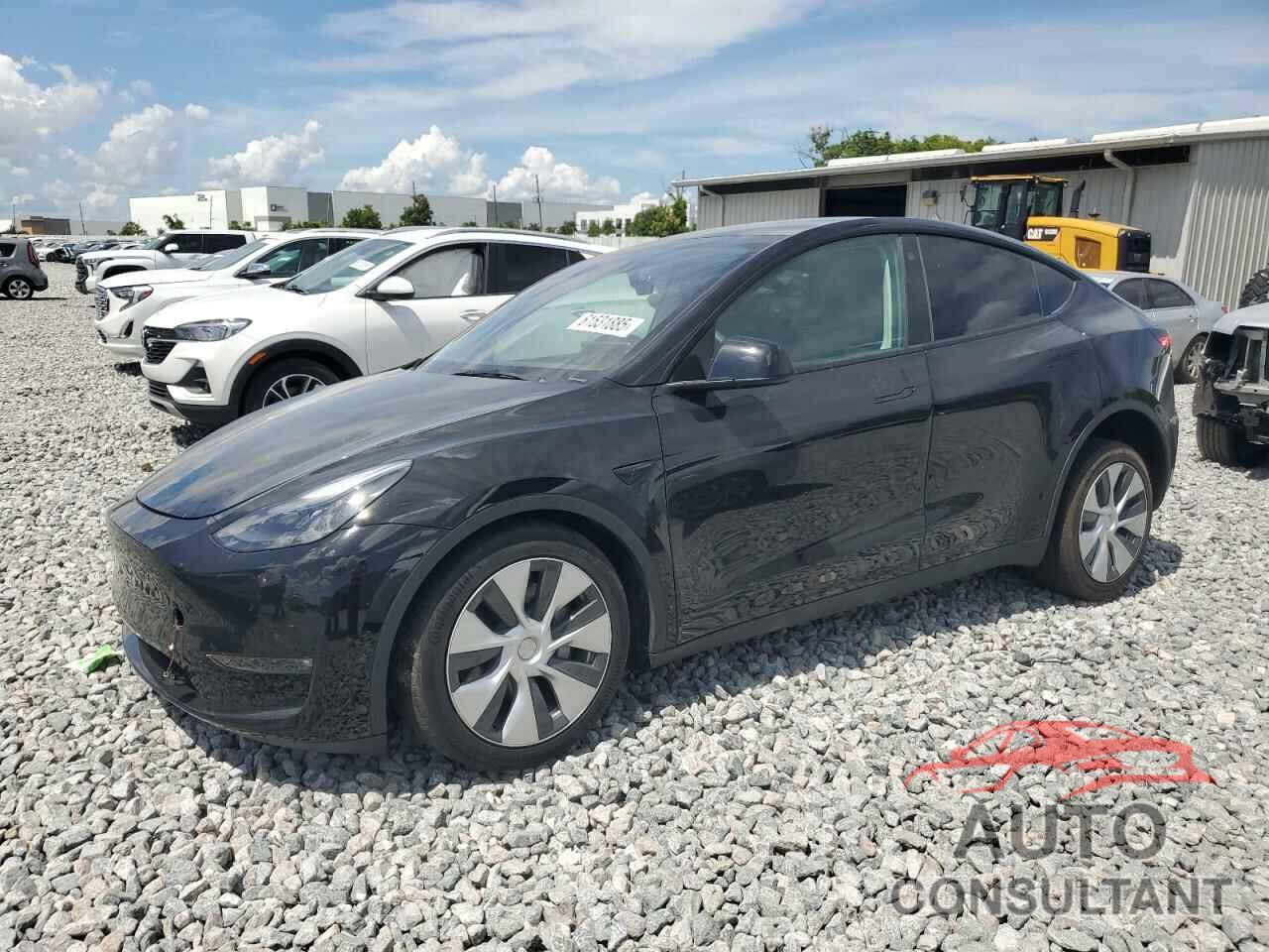 TESLA MODEL Y 2023 - 7SAYGDEE8PF648436