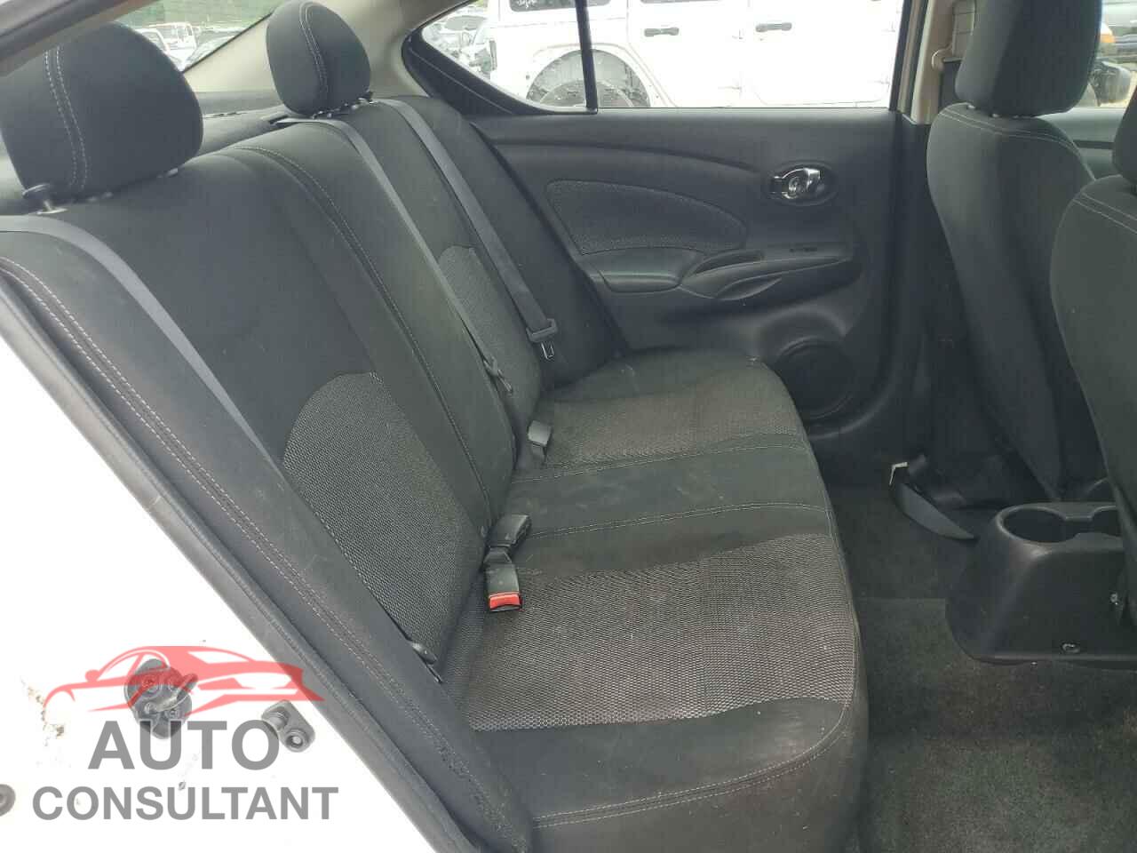 NISSAN VERSA 2019 - 3N1CN7AP3KL833836