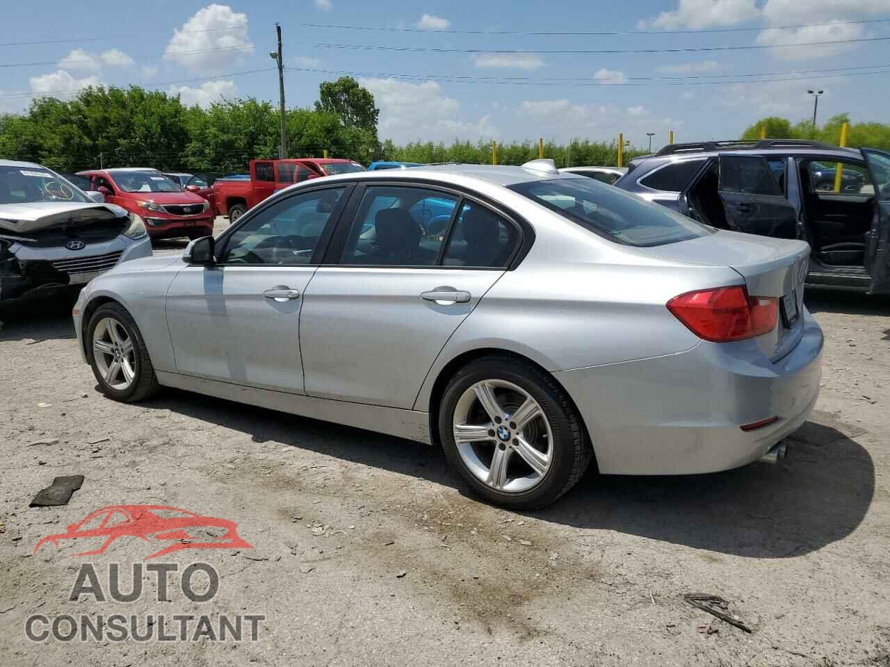 BMW 3 SERIES 2013 - WBA3A5C54DF356255