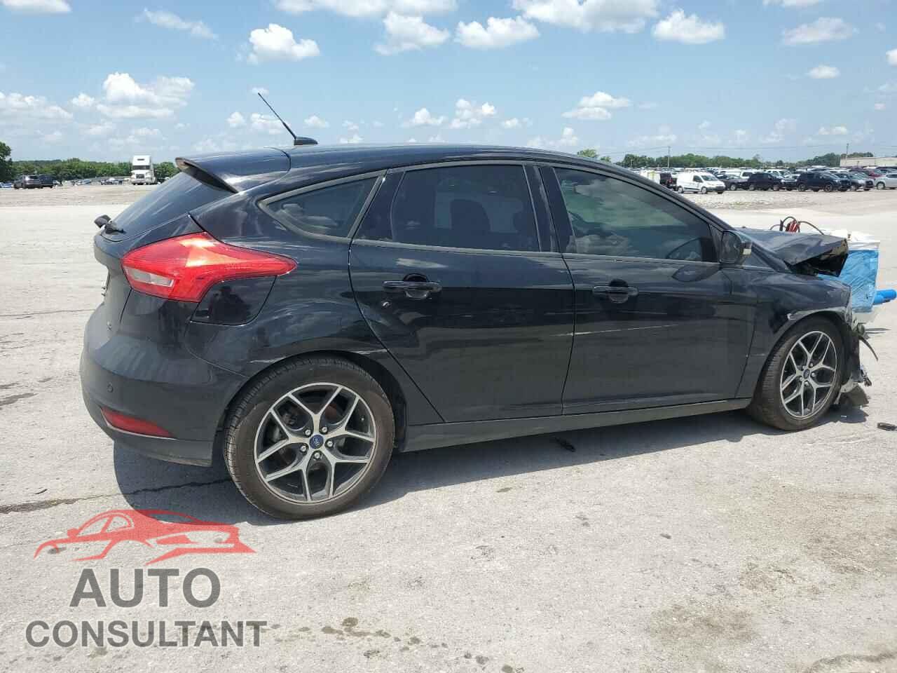 FORD FOCUS 2018 - 1FADP3M23JL246430