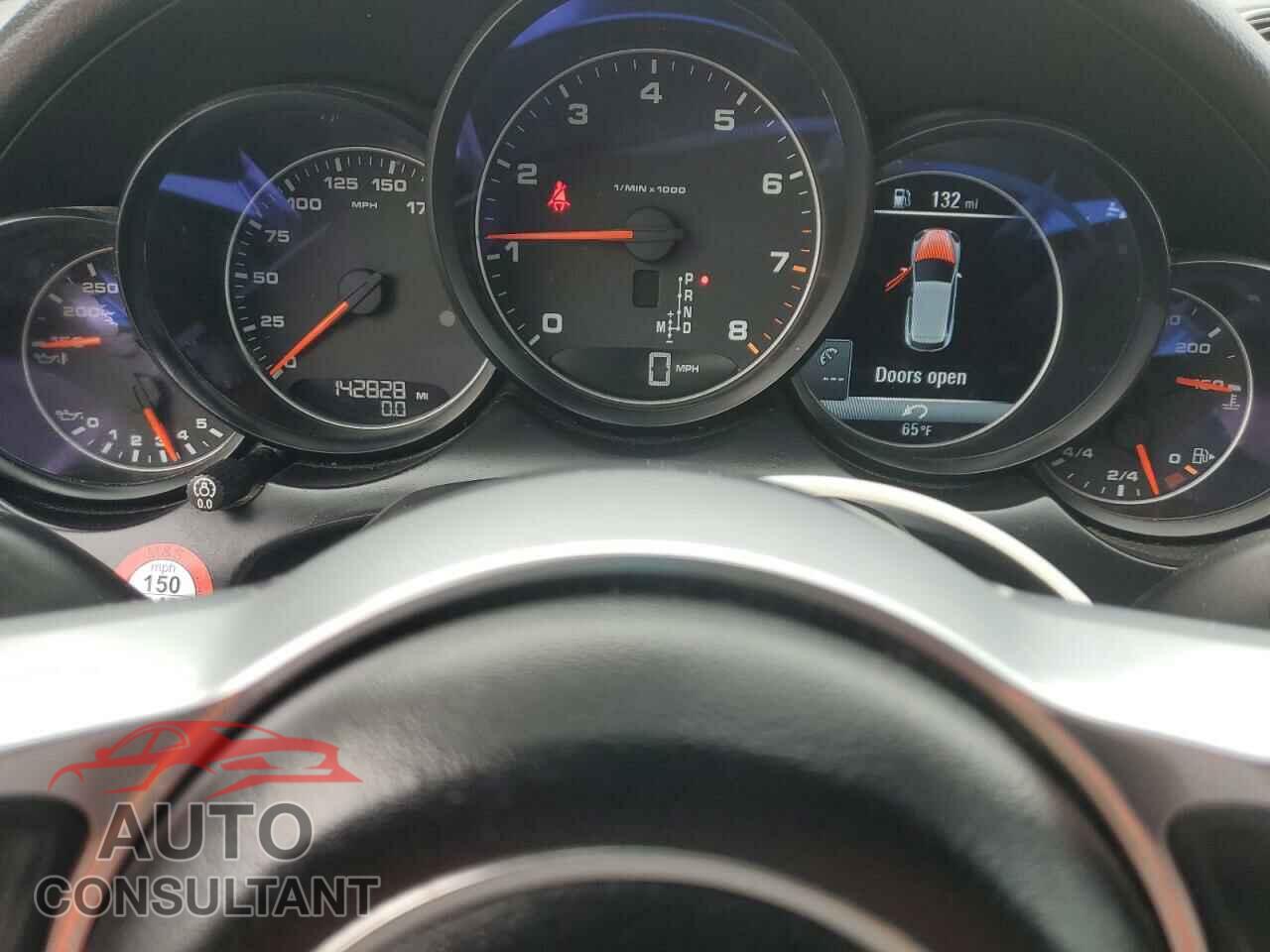 PORSCHE CAYENNE 2016 - WP1AA2A21GKA15990
