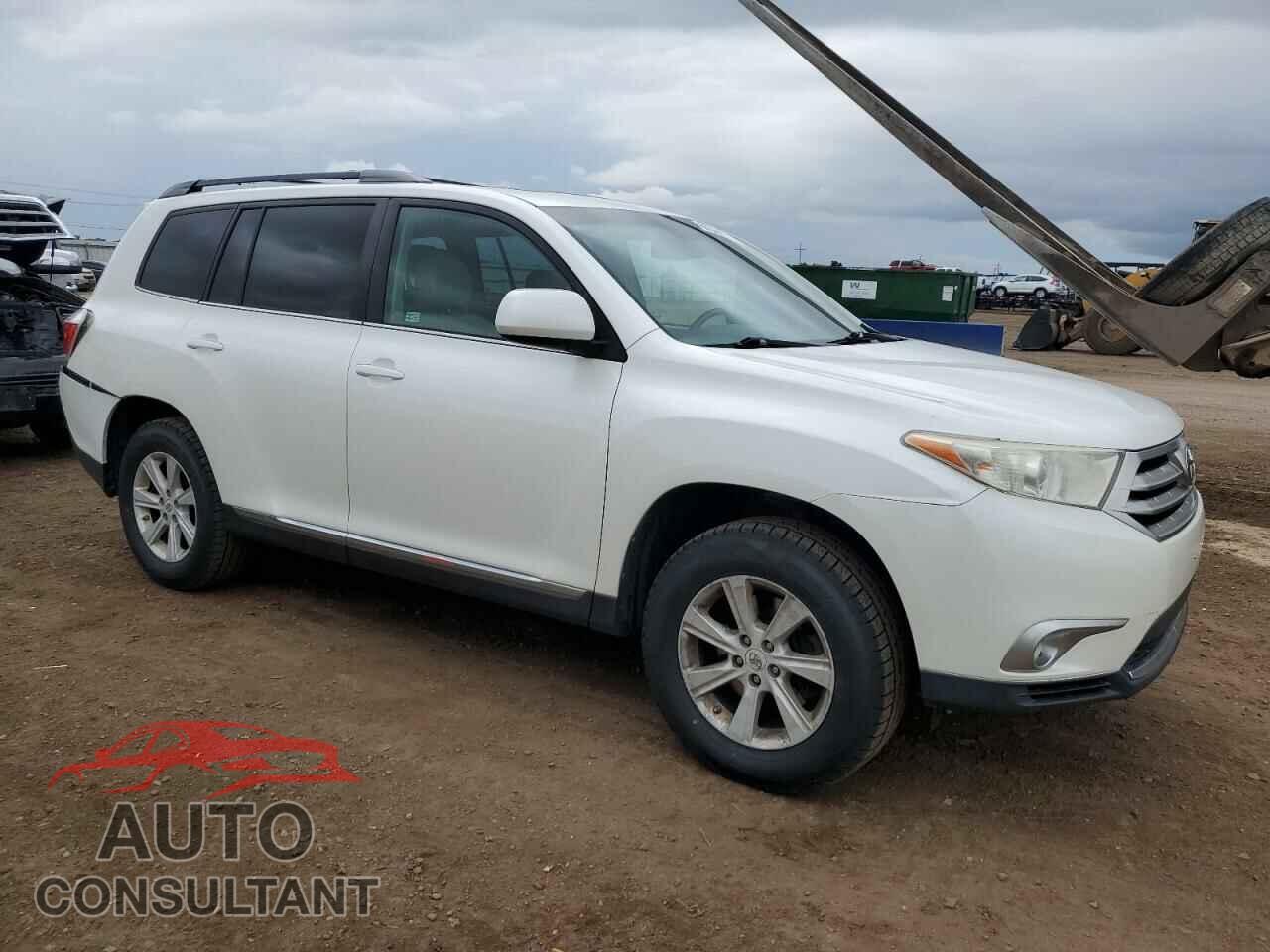 TOYOTA HIGHLANDER 2012 - 5TDBK3EH8CS123405